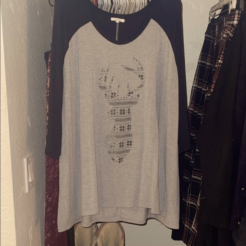 Maurices top